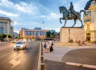 DEZASTRU pe Calea Victoriei