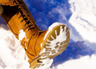 Prezentare generală a cizmelor de iarnă care se potrivesc la pantaloni