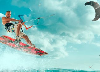 De ce echipament ai nevoie pentru kitesurfing și cum îl alegi?