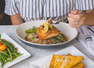 Vrei să gătești sănătos și delicios? 3 idei delicioase