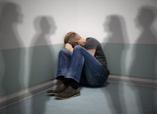 10 cauze ale schizofreniei