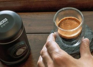 Cum transformă noile aparate de cafea portabile ritualul dimineților tale în vacanță