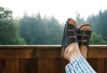 Design practic – de ce papuci bărbați sunt esențiali vara
